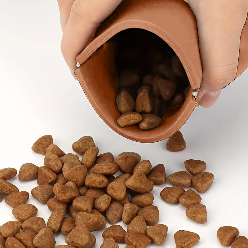 Food Snacks For Hiking - 1PC Silicone Dog Treat Pouch Portable